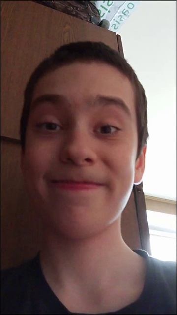 МИША играет в ПРЯТКИ