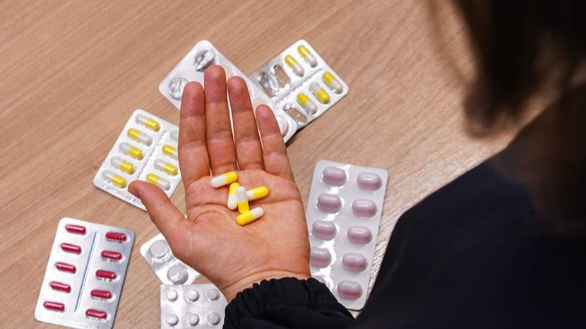 Врач предупредил о рисках лечения по рекомендациям друзей