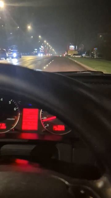 Ауди Quattro. двигаемся только вперёд.