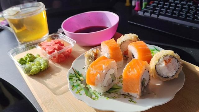 18-04-2026 заказали роллы в деревню