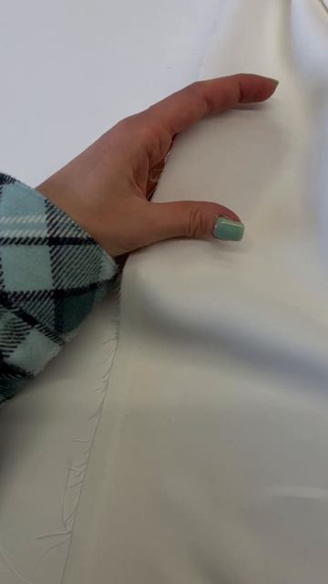 Вискозное кади в молочном цвете 