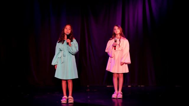 07 Прекрасное далёко. Полина и Таисия