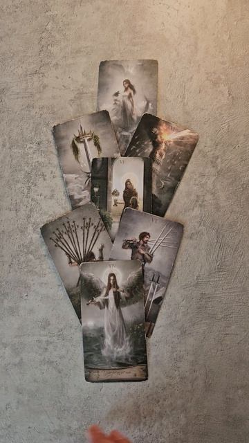 Что он скрывает от Вас 