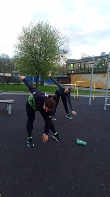 Разминка White Wolves