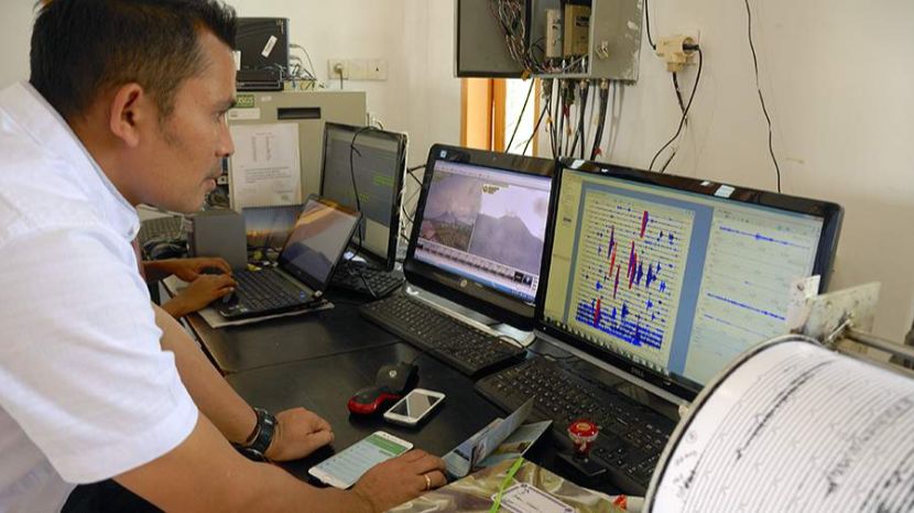 Землетрясение магнитудой 53 произошло в Индонезии