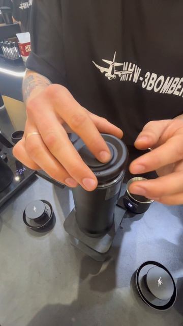 Карманная кофемолка от MHW BOMBER