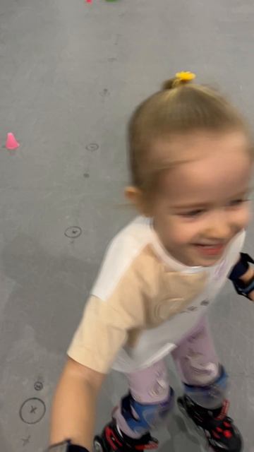 В 3 года на роликах. Невероятно