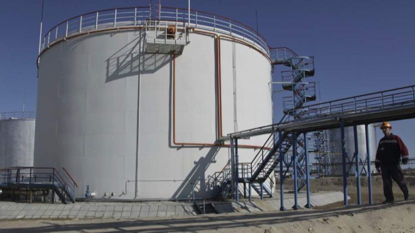 США до 16 мая продлили действие лицензии по продаже российской нефти