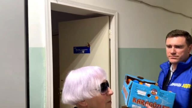 ЛДПР совместно с Администрацией Воронежа посетили постояльцев геронтологичекого центра.