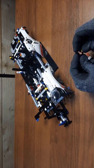 Видео сборки LEGO Porsche 911 RSR