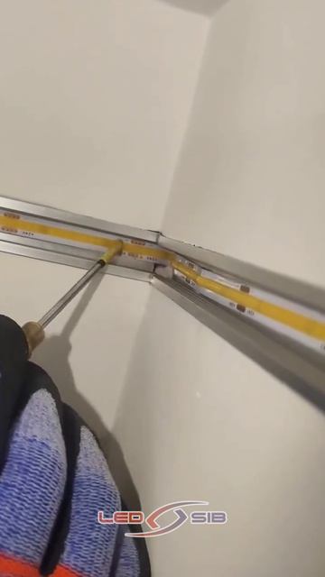 Монтаж линейного света: изнутри 🔌