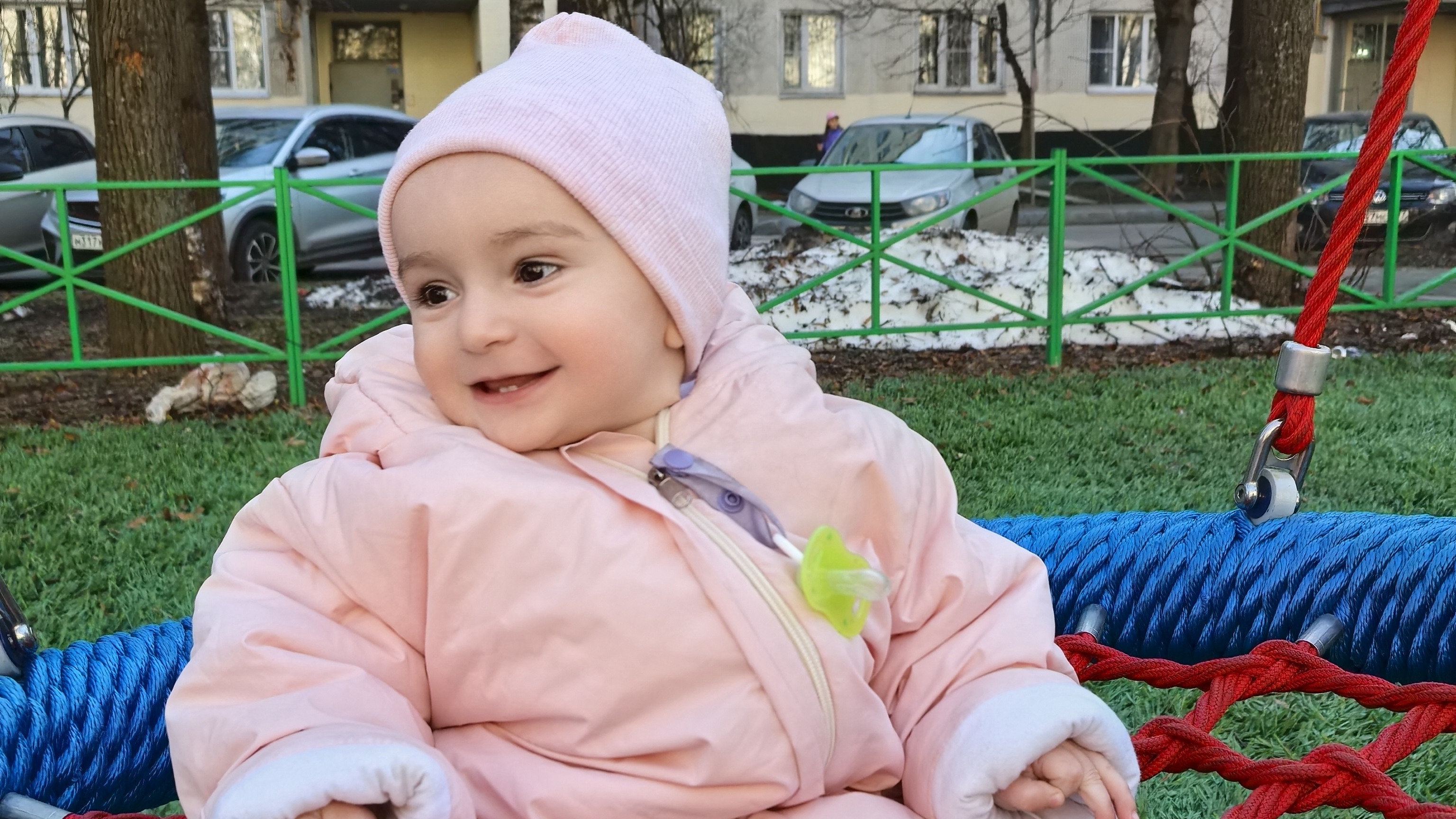 Прокатись на нашех карусели!