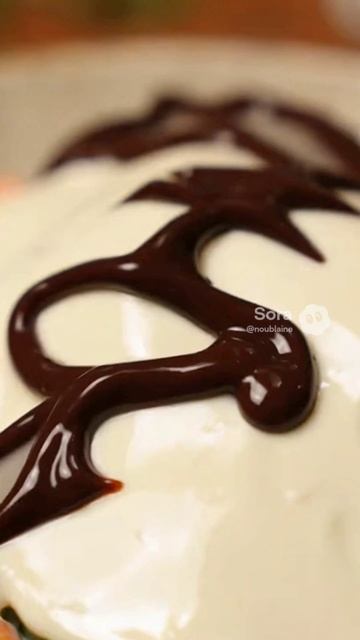 Шоколад с майонезом? Новый кулинарный тренд 2026 года! 🤢➡️🤤
#бабушка #бабуля #бабка #юмор #смешноеви