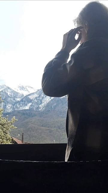 В профиле рассказываю, как жила в 7 разных отелях Сочи с бассейном, сауной и видами на море меньше 1