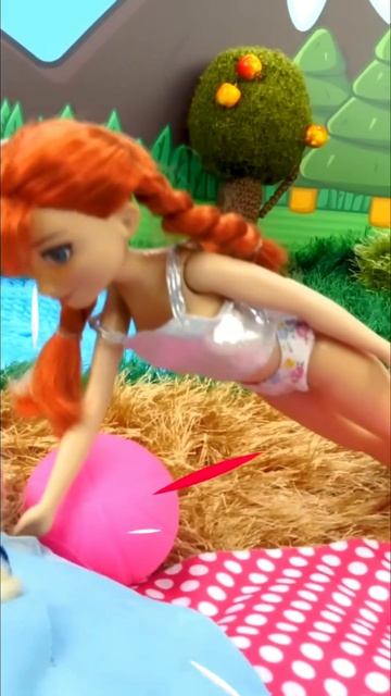 Слишком жарко! Эльза перегрелась на солнце ☀️ #длядетей #детскийканал #игрушкидлядевочек