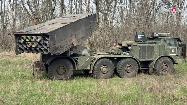Экипаж РСЗО «Ураган» атаковал район дислокации подразделений ВСУ.