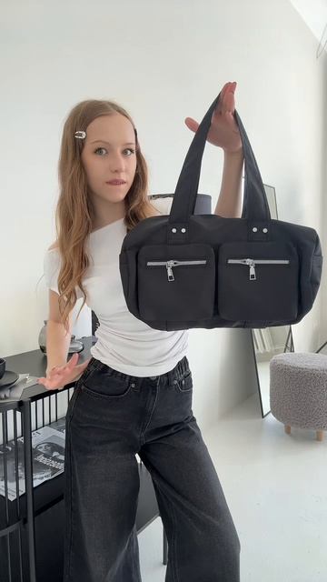 Не забудь подписаться Бренд на WB: Key Jevels арт: #576563912
#y2k #y2kсумка #keyjevels