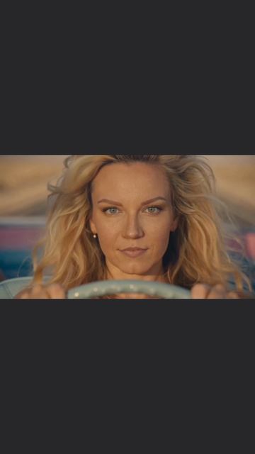 как вам такая история?  Как вам новый трек? До Мая? 