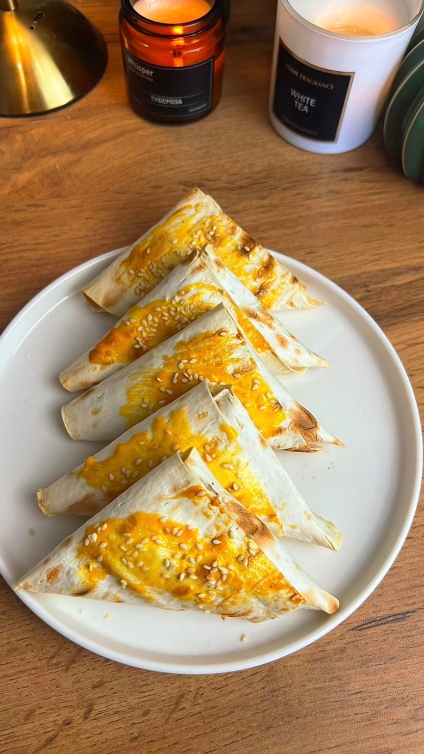 Пирожки с луком и яйцом