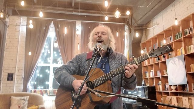 Чай возник из блюдца, мир из хаоса возник