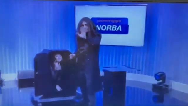 Snakebabe Girls Guys Magic And Illusions- Snakebabe Mondo Jon Shyrock Sherry Lucas