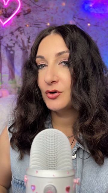 АСМР 🔮 ГАДАНИЕ НА НЕДЕЛЮ / пишем комментарий, если хотим еще гадалочка #асмр #acmp #гадание