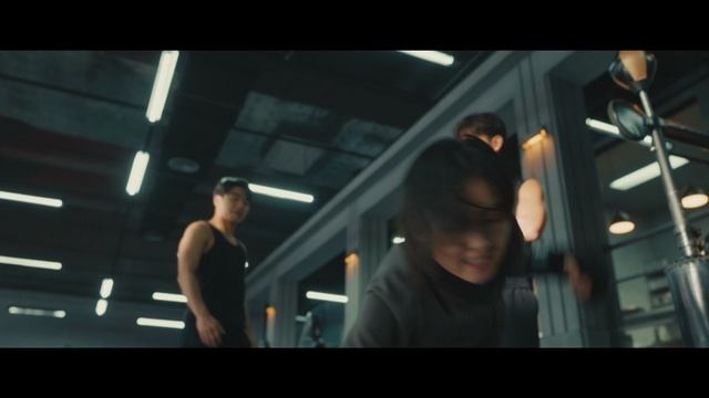 Охота за тенью (Край тени): Хэ Цюгуо в спарринге ставит коллегу на место