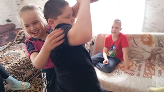 Воскресный день.Пеку курник.