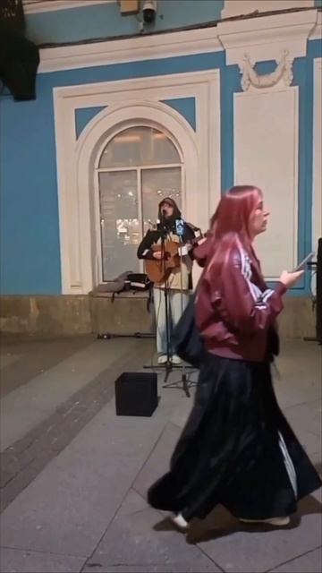 Дина 
#грибанал #невскийпроспект #спб