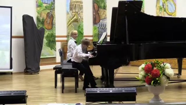 Ю.Полунин. Концертино. Исп.Кирилл Олейник, 3 кл, Светлана Олейник, ДМШ им.А Т.Гречанинова.mp4