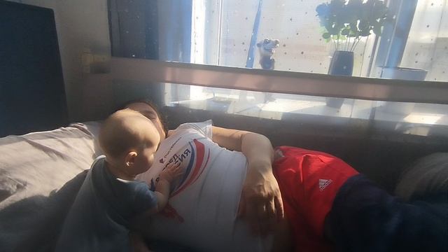 малышка с папой