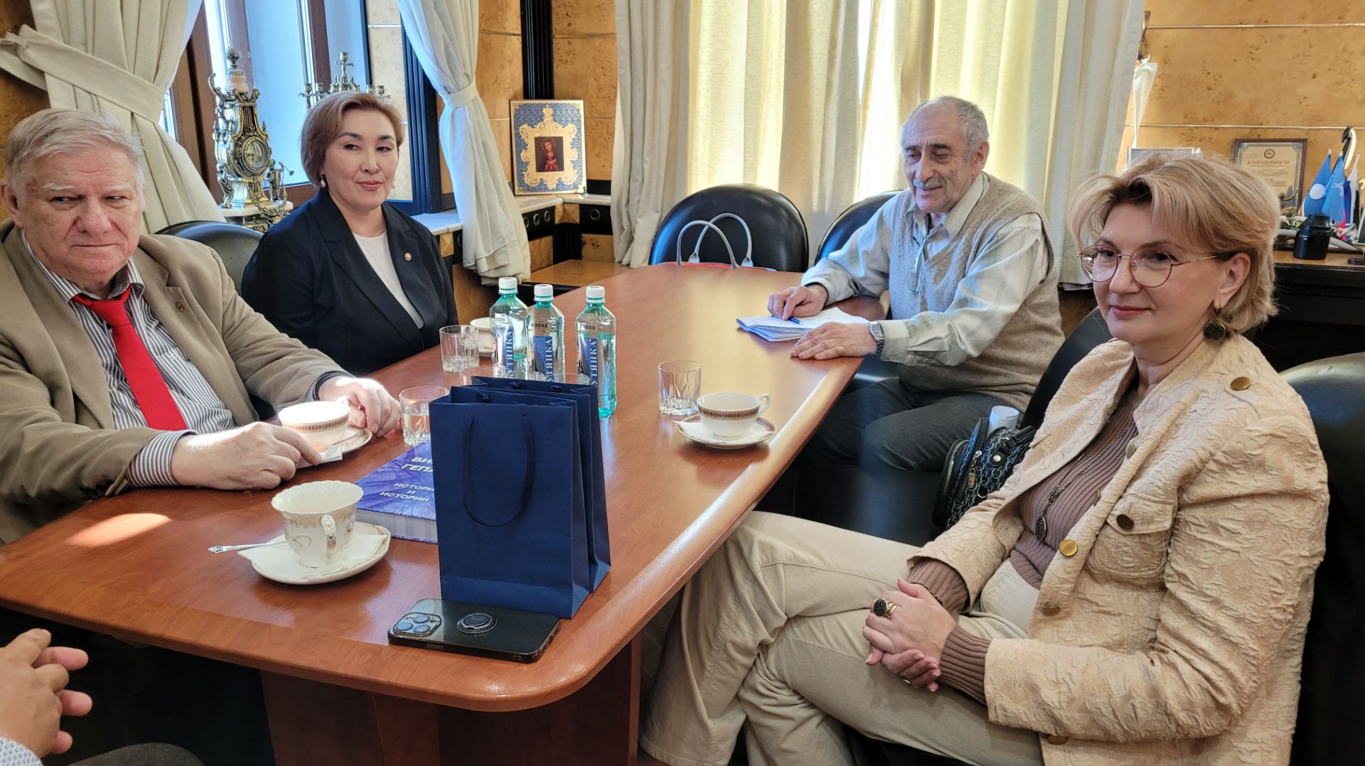 Аудиостенограмма выступления Вирусологов в АН РС (Я) 15.04.2026