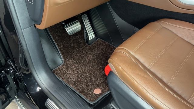 Пошив комплекта 3D ковров в составе с ворсовыми в салон автомобиля Mercedes GLS — часть 1