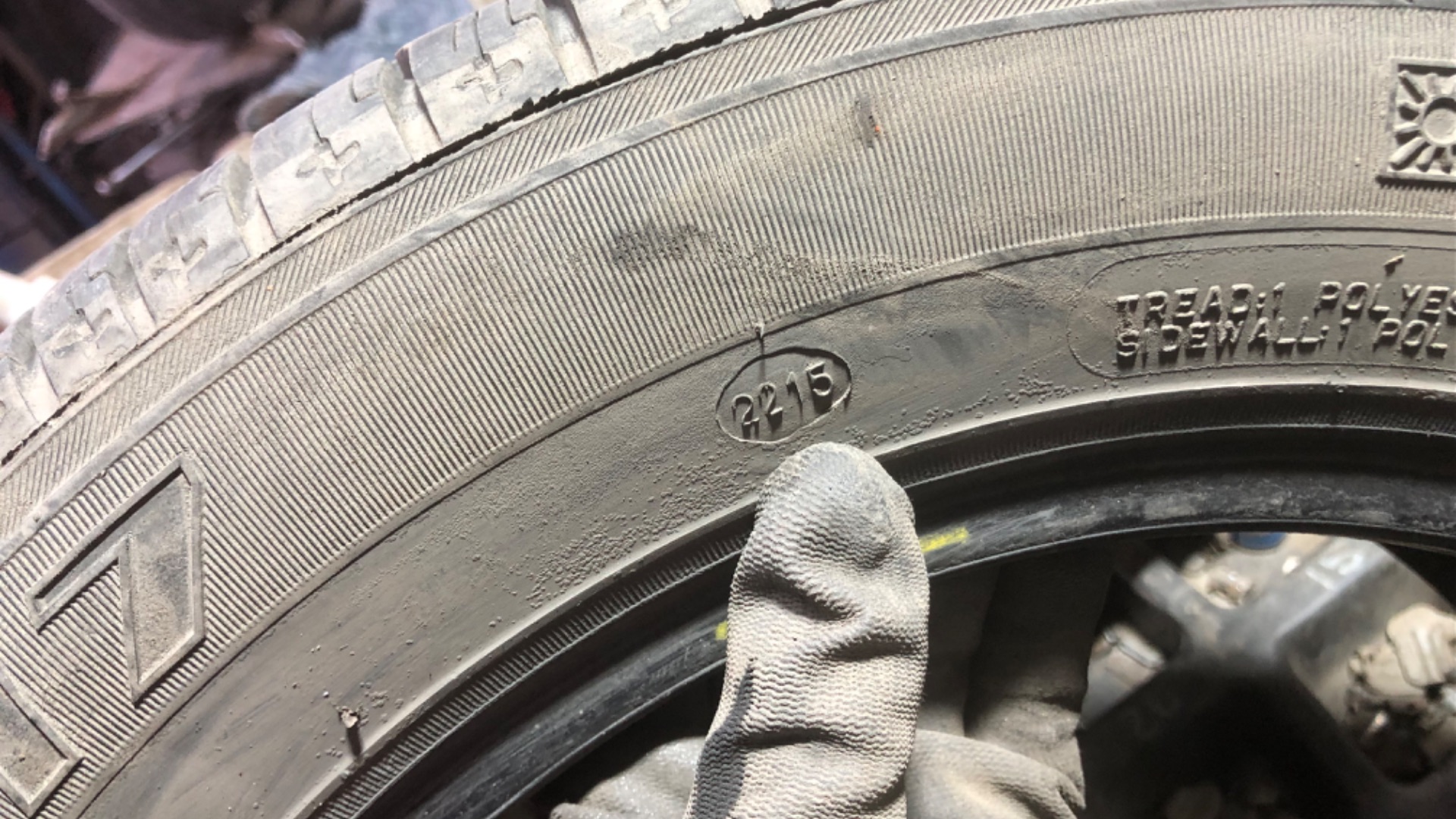 Шина б/у Кама 217 175/65 R14 82H