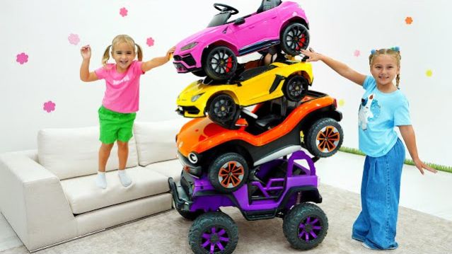 Алиса учится делиться игрушками — Машинки-трансформеры для детей