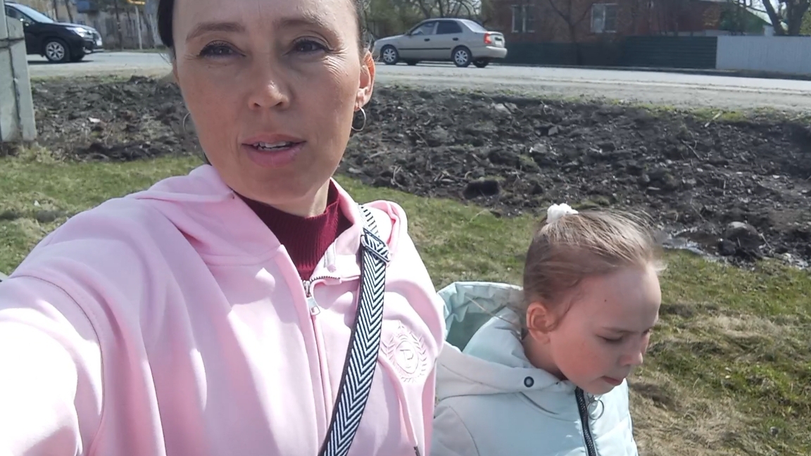 Будни нашей семьи.Пеку торт три стакана.