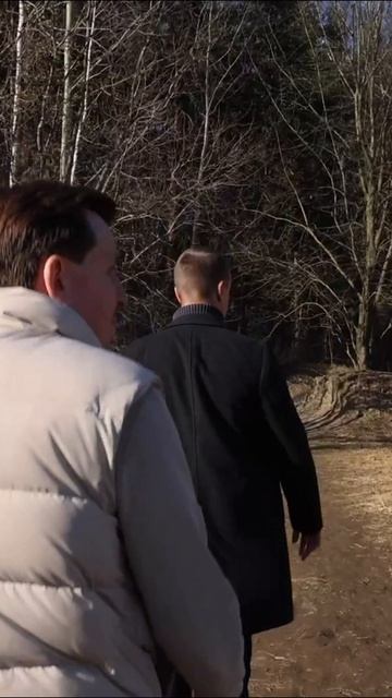 Где в Питере выйти из парадной В ЛЕС?