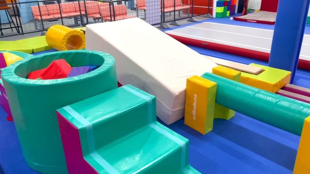 Видеообзор Центра Ломоносовский