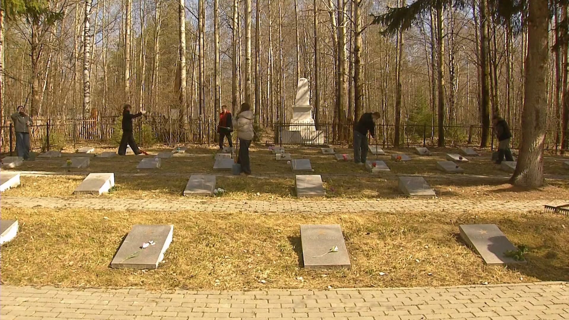 В Серове завершились патриотические субботники