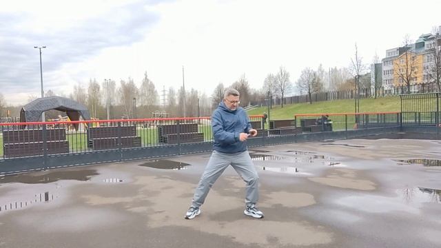 Занятия с палкой Тайцзи Бань в Митинском ландшафтном парке (7)