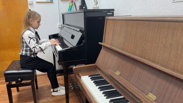 Евстафьева Виталия, 9 лет