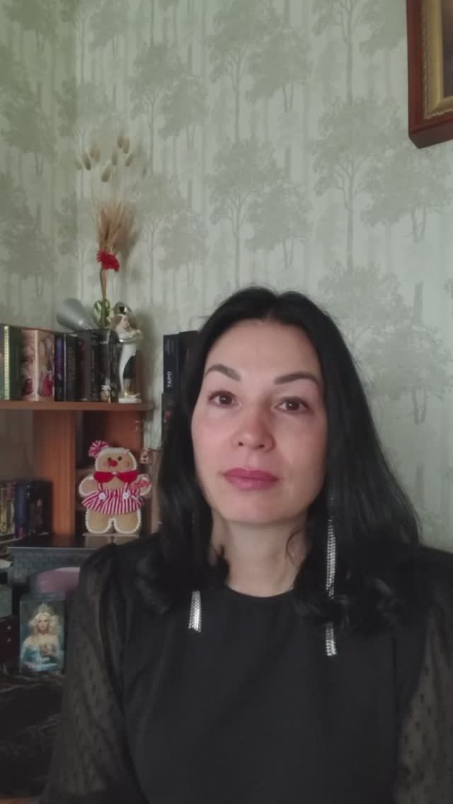 📌Есть ли в Вашем окружении женщина, которая хочет с Вами отношений #тародлямужчин