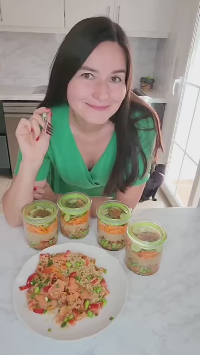 Заготовки, которые помогают экономить время - еда в баночках.