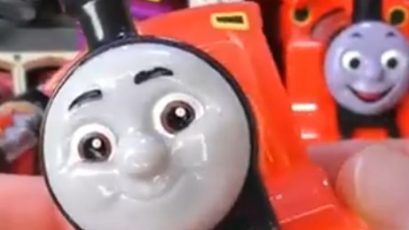 Паровозики Томас и его друзья для детей. Играем с различными паровозиками . #дети #видеодлядетей