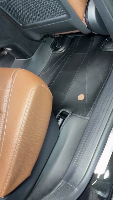 Пошив комплекта 3D ковров в составе с ворсовыми в салон автомобиля Mercedes GLS — часть 2