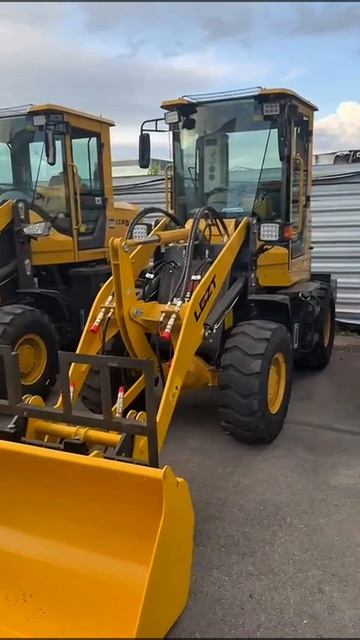 Фронтальный погрузчик LGZT  в Санкт-Петербурге