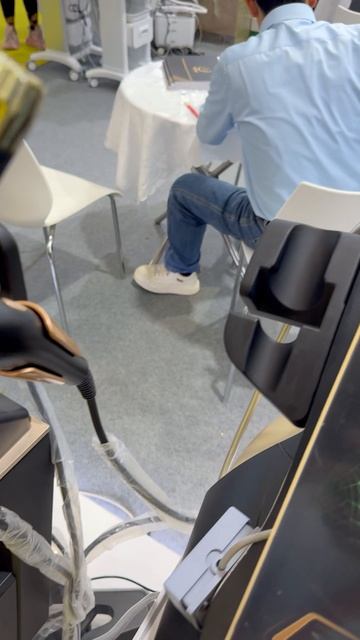 Аппарат глубокого ультразвукового лифтинга кожи