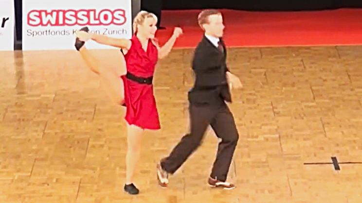 Boogie Woogie Fast Dancing - Sondre  Tanya. Развлечения