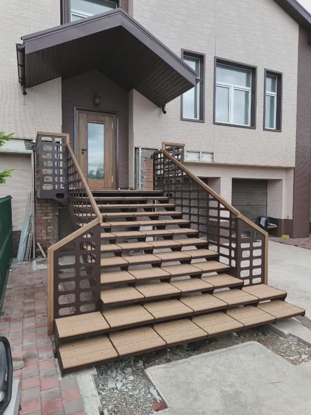 Крыльца входные группы / 24лестницы.рф