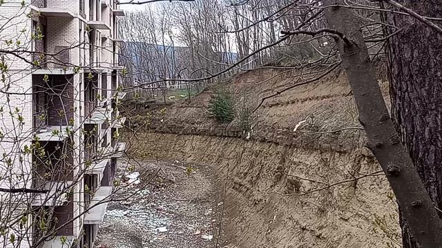 Кощунство и вандализм на Старо-Слободском кладбище, первом военном, историческом... 20.04.2026 г.